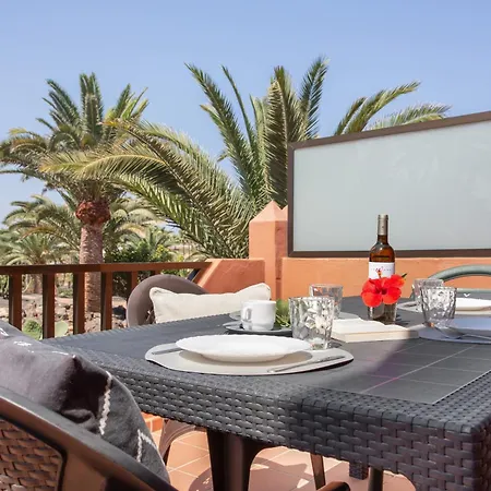 Vakantiehuis Oasis Royal E204 *