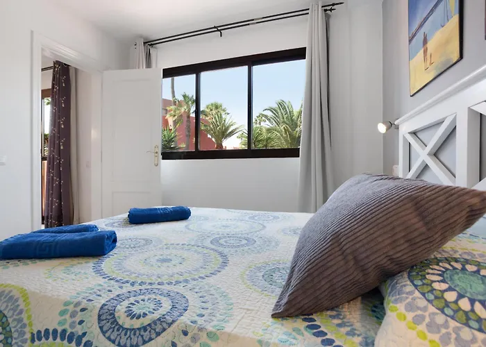 בית נופש Oasis Royal E204