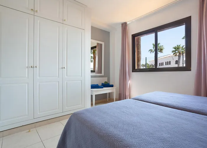 Oasis Royal E204 קורלחו